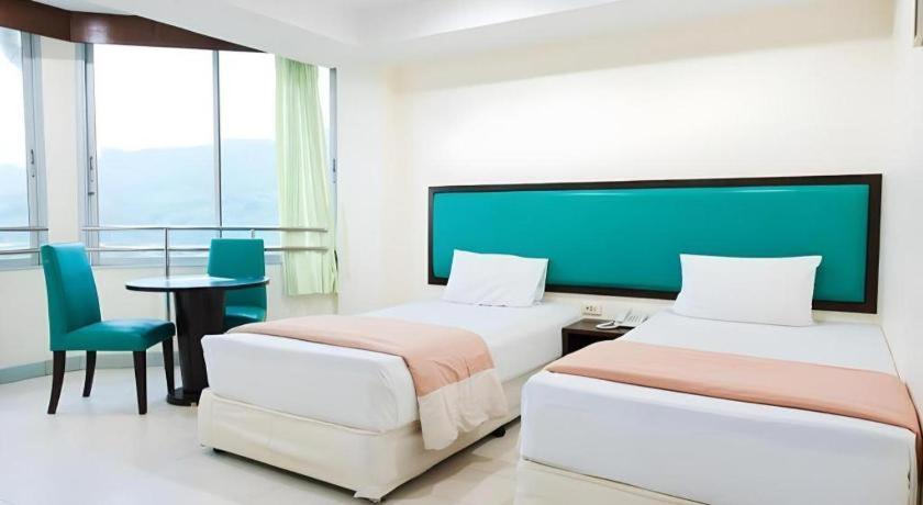 Nice Beach Hotel Rayong Eksteriør bilde