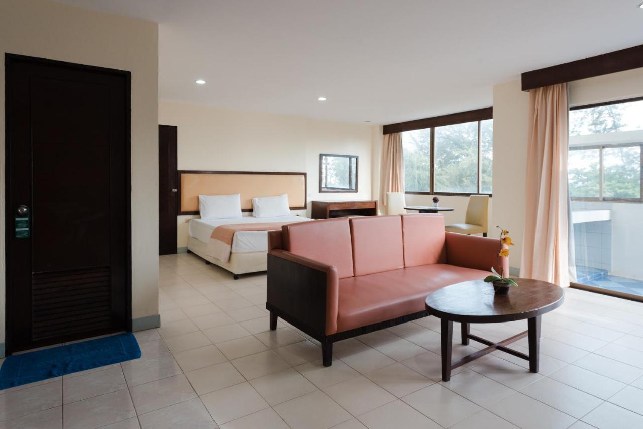 Nice Beach Hotel Rayong Eksteriør bilde